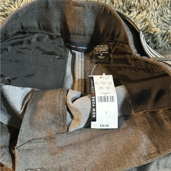 Brown New York and Company skirt size 2 NWT - Picture 4 of 5